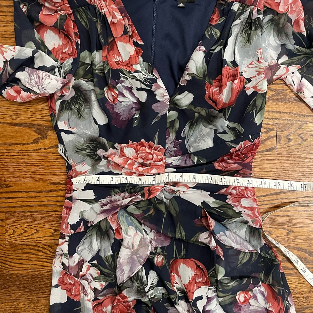 Xscape floral chiffon with slit floor length dress NWT size 4 - Picture 7 of 7